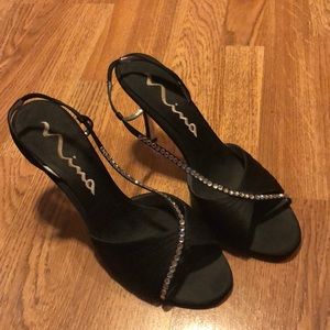 🎉GUC Dressy heels.